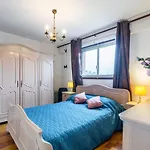 Lägenhet Les Coteaux Du Preconil-5 By Interhome *